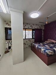 Blk 216 Jurong East Street 21 (Jurong East), HDB Executive #632492211